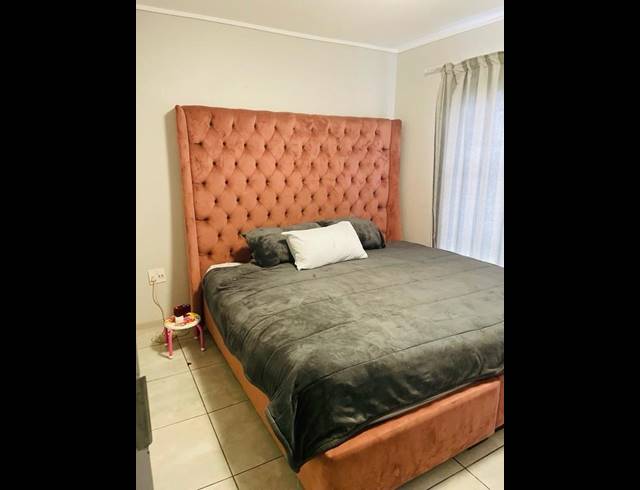 2 BEDROOM APARTMENT FOR SALE IN AMBERFIELD